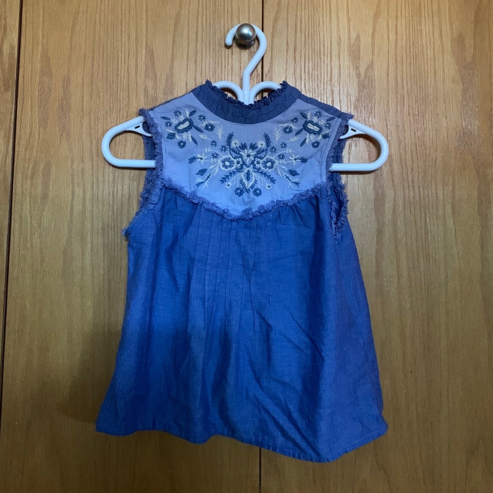 Vintage style sleeveless